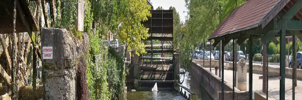 image-decoupe-laser-l-isle-sur-la-sorgue.webp Image Découpe laser L'Isle-sur-la-Sorgue